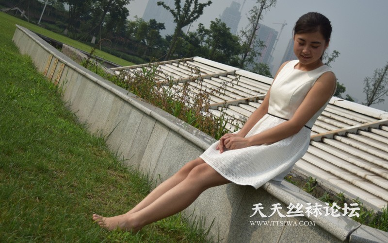 101701c2z36m663luk222q.jpg
