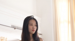 小妹健身白热裤