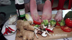 【aapary模拍视频】怡怡的美脚加上各种佐料太香了